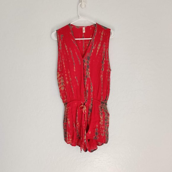 Elan Fuchsia Romper - Picture 1 of 3